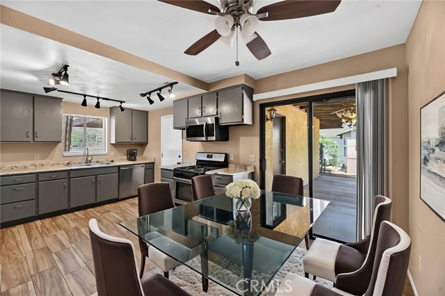 Detail Gallery Image 14 of 43 For 6243 Mojave, Twentynine Palms,  CA 92277 - 3 Beds | 2 Baths