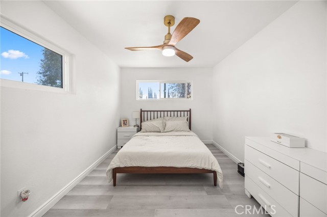 Detail Gallery Image 11 of 34 For 17875 Merrill, Fontana,  CA 92335 - 3 Beds | 1/1 Baths