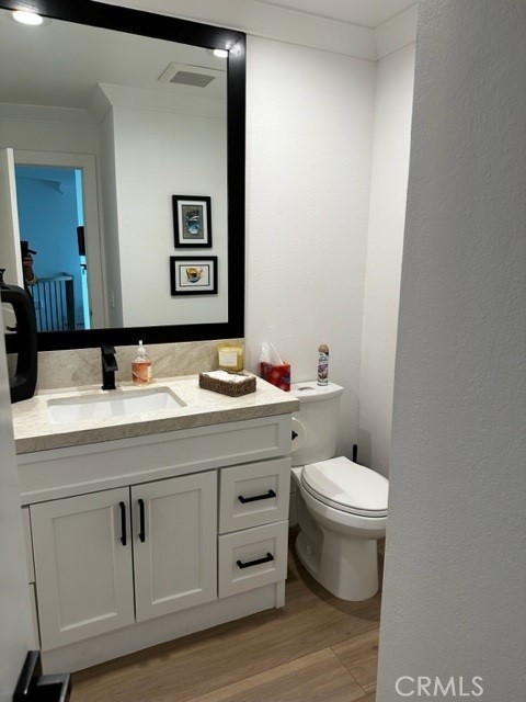 Powder room
