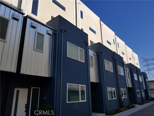 Front Image Thumbnail for CRPW25250168