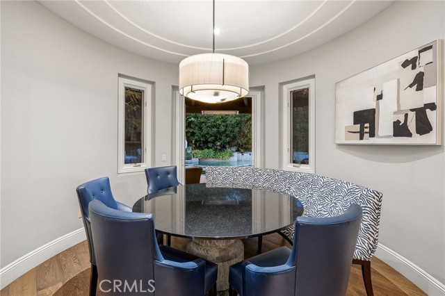 Detail Gallery Image 11 of 37 For 3850 Prado De Las Uvas, Calabasas,  CA 91302 - 5 Beds | 5 Baths