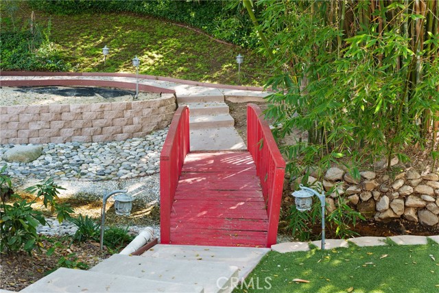 Detail Gallery Image 44 of 50 For 809 Highland Dr, La Canada Flintridge,  CA 91011 - 5 Beds | 5 Baths