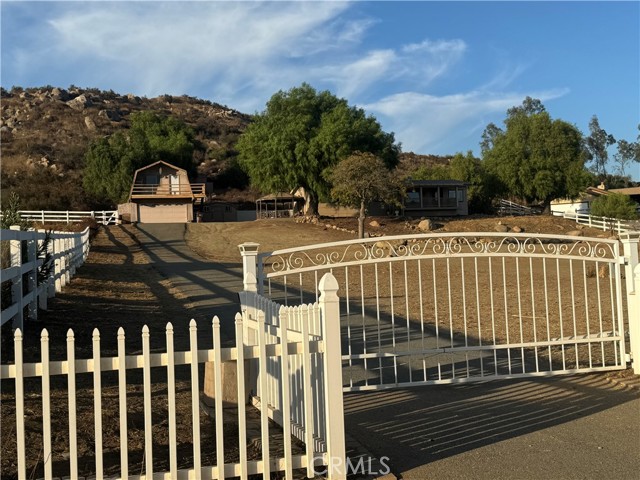 Detail Gallery Image 7 of 32 For 26260 Hayden Ln, Menifee,  CA 92584 - 2 Beds | 2 Baths