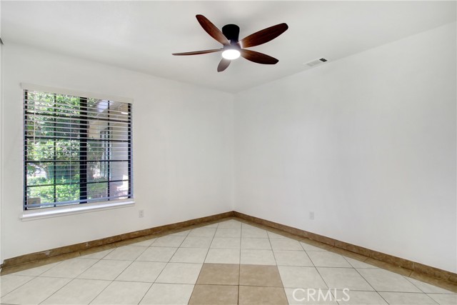 24409 Dunlavy Court, Moreno Valley CA: https://media.crmls.org/medias/77038032-4ac2-4638-8c1f-2fa9977f0bcf.jpg