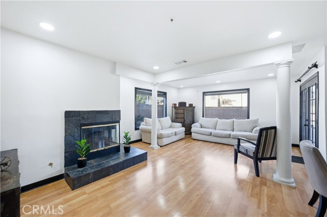 Detail Gallery Image 16 of 42 For 7127 Kempster Ave, Fontana,  CA 92336 - 3 Beds | 2/1 Baths