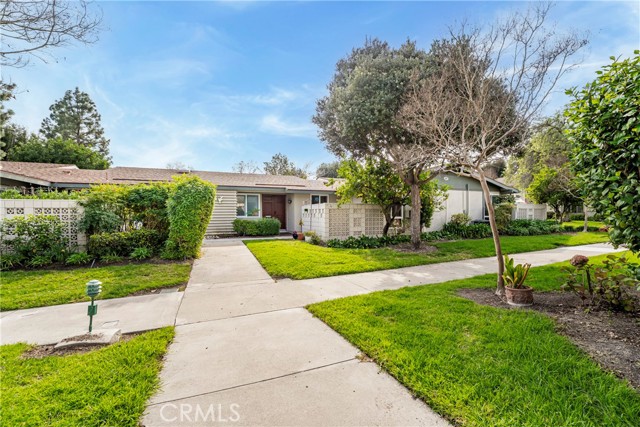 Detail Gallery Image 24 of 25 For 89 Calle Aragon #B,  Laguna Woods,  CA 92637 - 2 Beds | 2 Baths