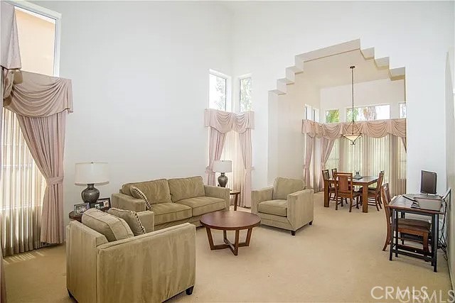 Detail Gallery Image 7 of 32 For 823 S Parkglen Pl, Anaheim Hills,  CA 92808 - 4 Beds | 3/1 Baths
