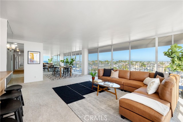 5400 The Toledo, Long Beach CA: https://media.crmls.org/medias/7703fc3d-51ba-4bb7-9252-a9c3c1a4020a.jpg
