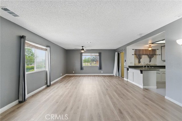 28755 Avenida Estrella, Menifee CA: https://media.crmls.org/medias/77049f22-0334-4c04-92e7-354b0205967d.jpg
