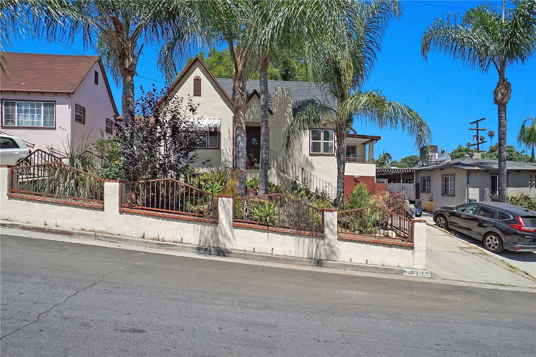 5115 Longfellow Street, Los Angeles, California 90042, 4 Bedrooms Bedrooms, ,2 BathroomsBathrooms,Single Family Residence,For Sale,Longfellow,CV24162644