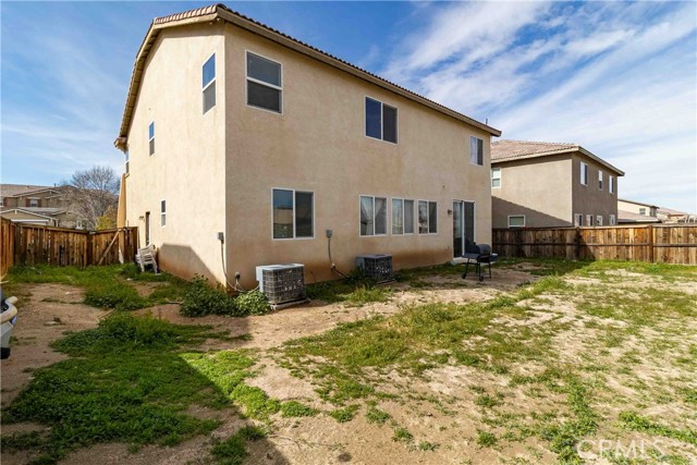 Detail Gallery Image 7 of 51 For 14761 Coachman, Victorville,  CA 92394 - 3 Beds | 2/1 Baths