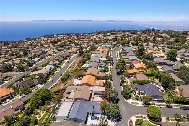 28087 Ella Road, Rancho Palos Verdes, California 90275, 4 Bedrooms Bedrooms, ,Residential,Sold,Ella,SB22139515