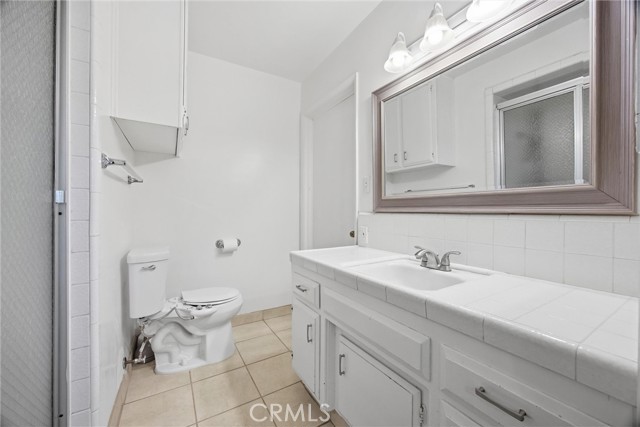 Detail Gallery Image 32 of 46 For 2505 Courtleigh, Bakersfield,  CA 93309 - 3 Beds | 2 Baths