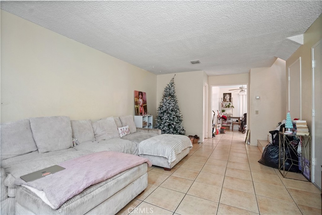 MLS #SR25266566 image #12