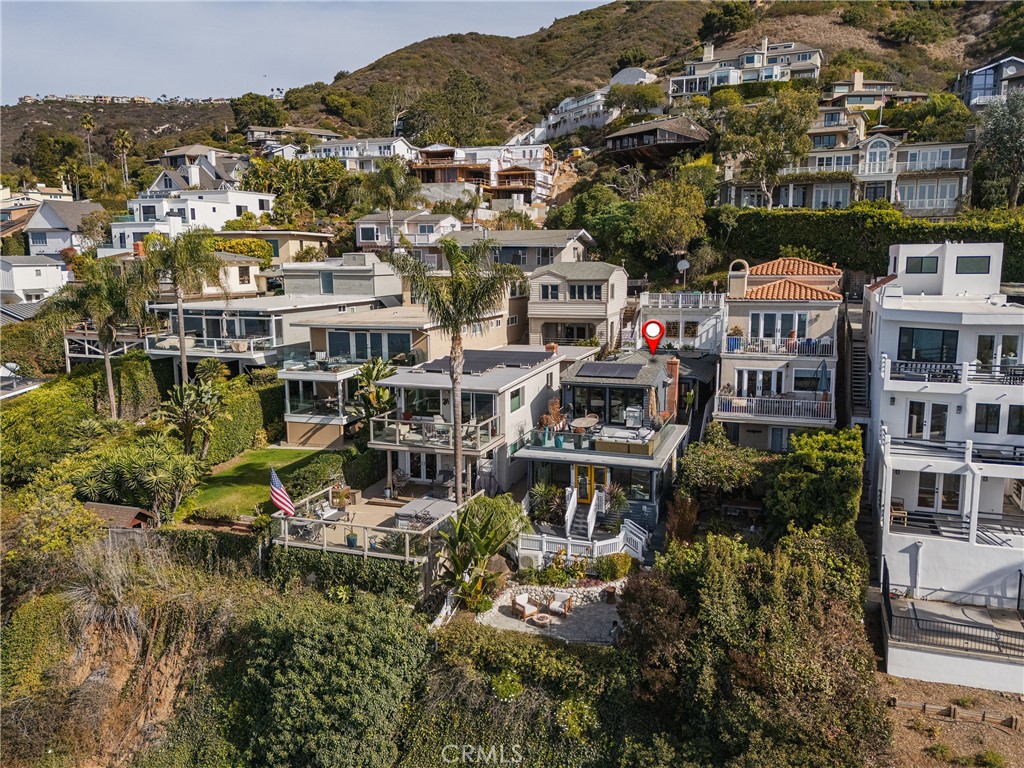 https://media.crmls.org/medias/7706be7a-0227-490f-9408-8eb3d0c3c8a4.jpg?preset=X-Large