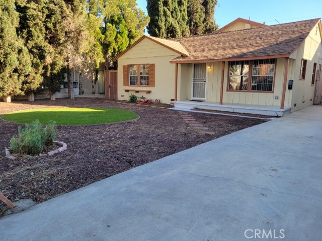 Detail Gallery Image 19 of 21 For 17112 Chatsworth Street a,  Granada Hills,  CA 91344 - 3 Beds | 2 Baths