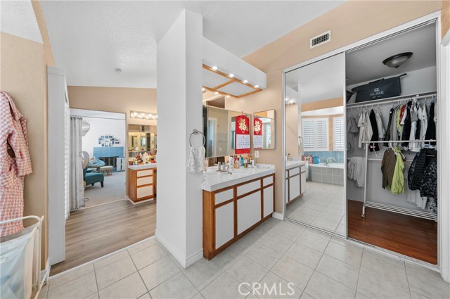 Detail Gallery Image 25 of 60 For 24300 Knoll Ct, Diamond Bar,  CA 91765 - 5 Beds | 3 Baths