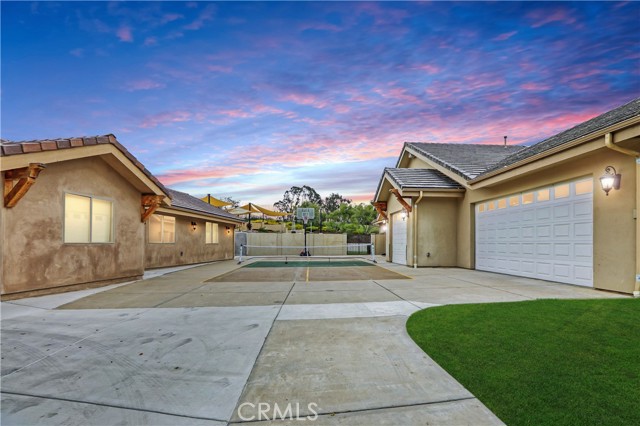 Detail Gallery Image 32 of 51 For 5630 Oakhill Ct, Santa Maria,  CA 93455 - 7 Beds | 5/1 Baths
