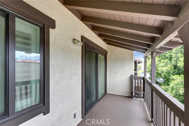 1180 Strawberry Lane, Glendora CA: https://media.crmls.org/medias/7707cb48-b78f-42fa-9d54-88bcce5410e1.jpg