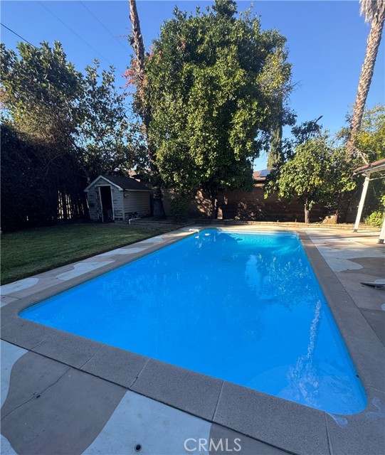 Detail Gallery Image 17 of 17 For 7115 Matilija Ave, Van Nuys,  CA 91405 - 3 Beds | 1/1 Baths