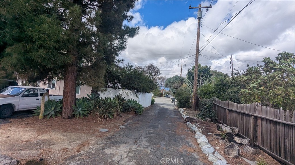 MLS #CV25057007 img 9