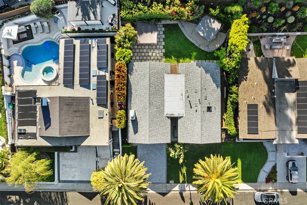 https://media.crmls.org/medias/7708c9c9-fd0e-4d88-bdc8-83ed7d82c6d0.jpg?preset=X-Large