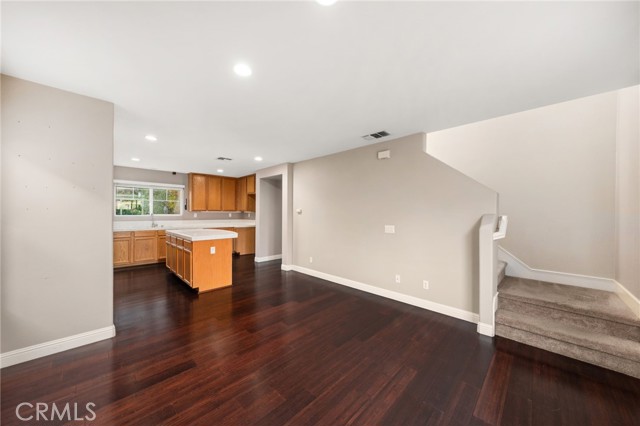 Detail Gallery Image 14 of 42 For 519 N Orange Privado, Ontario,  CA 91764 - 3 Beds | 2/1 Baths