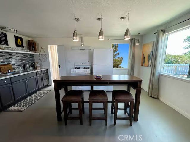 Detail Gallery Image 2 of 43 For 4319 Dusty Mile Rd, Landers,  CA 92285 - 2 Beds | 1 Baths