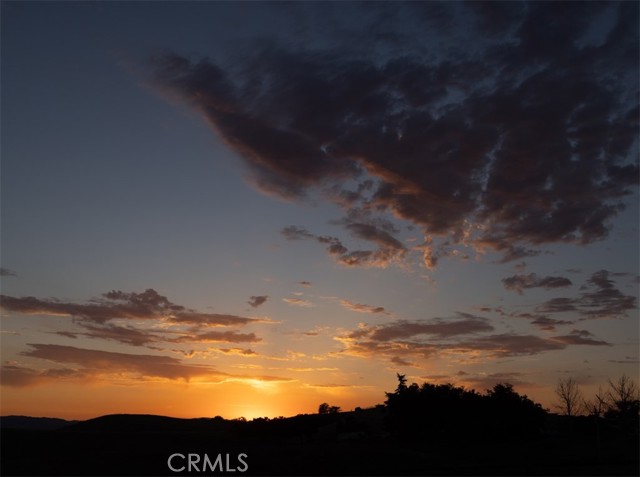 7491 Kingsbury Road, Templeton CA: https://media.crmls.org/medias/770a4da5-4623-401d-85d9-8dfd003e9abe.jpg
