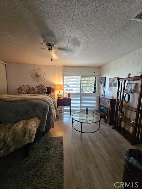 2662 Silver Oak Way, Hemet CA: https://media.crmls.org/medias/770a7a55-ef2f-4459-9765-bcce3a4ebe8d.jpg