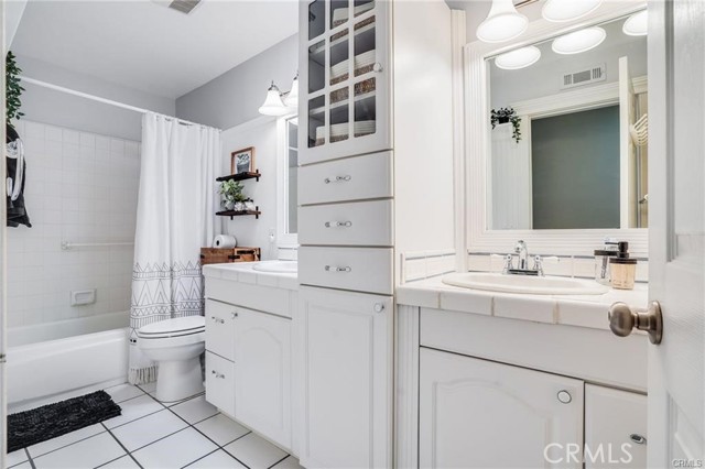 Detail Gallery Image 4 of 24 For 11094 Kayjay, Riverside,  CA 92503 - 4 Beds | 2 Baths