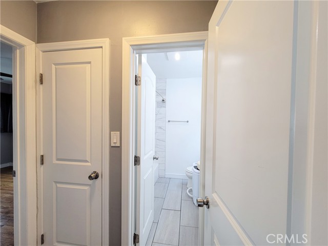 Detail Gallery Image 10 of 16 For 1280 E 4th St #1,  Long Beach,  CA 90802 - 1 Beds | 1 Baths