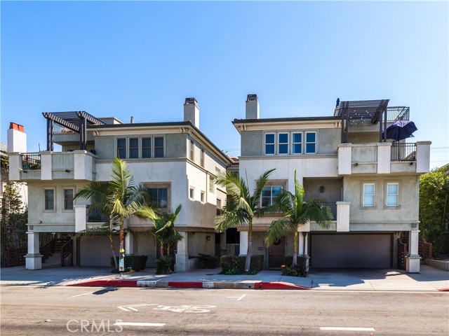 Detail Gallery Image 1 of 35 For 644 Hermosa Ave, Hermosa Beach,  CA 90254 - 3 Beds | 2/1 Baths