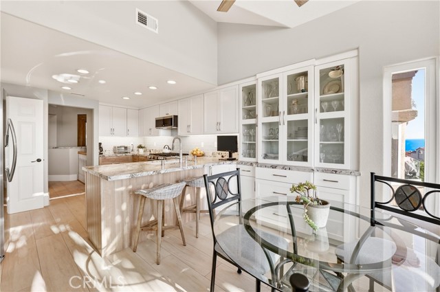 Image 15 of 45 For 17 Antibes  