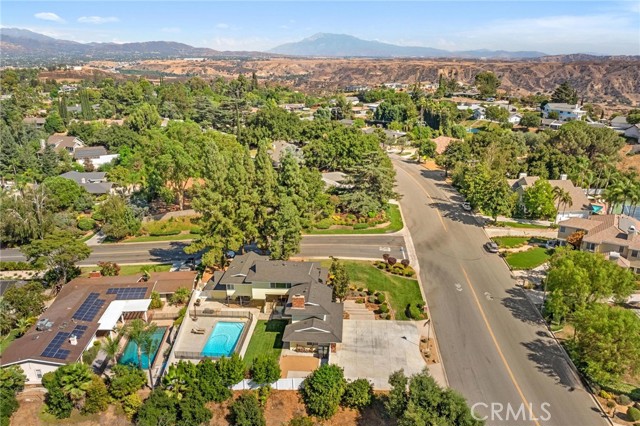 30746 E Sunset S Drive, Redlands CA: https://media.crmls.org/medias/770e1c66-72fb-419e-8588-23782808cd77.jpg
