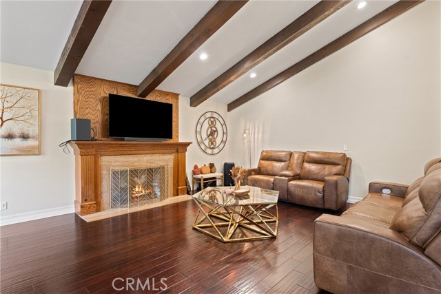 Detail Gallery Image 10 of 71 For 2420 San Antonio, Upland,  CA 91784 - 4 Beds | 3 Baths