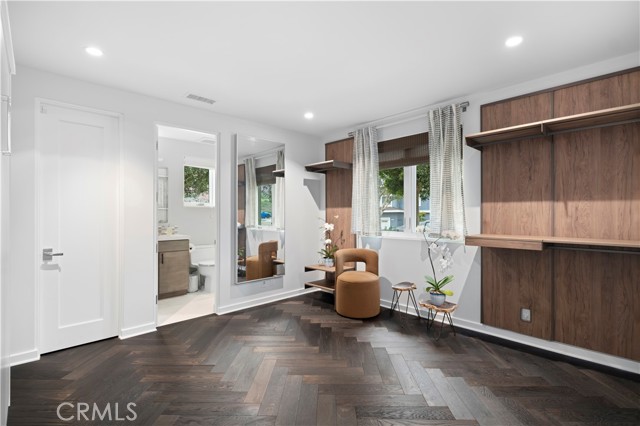 3731 5th Avenue, Corona del Mar CA: https://media.crmls.org/medias/770e6062-92e2-4385-81f9-3c8ae918558f.jpg