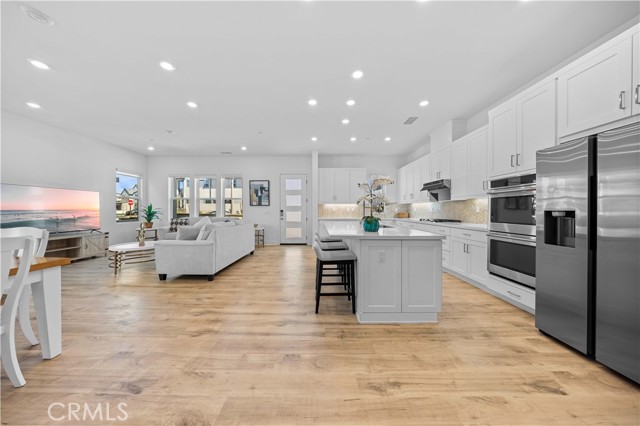 Detail Gallery Image 11 of 60 For 102 Yugen, Irvine,  CA 92618 - 4 Beds | 3/1 Baths