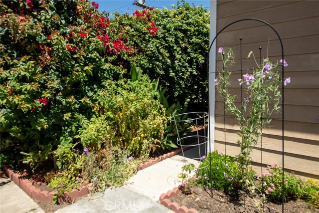 922 W 3rd Street, San Pedro CA: https://media.crmls.org/medias/770f0db9-8eef-4b1c-ad00-469e9758d961.jpg