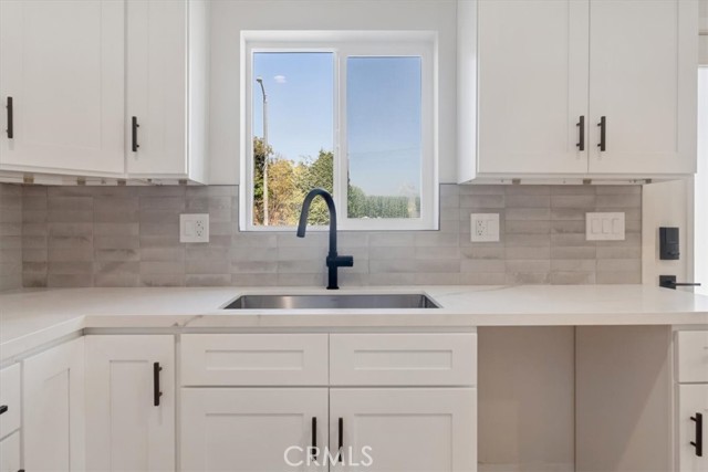 Detail Gallery Image 10 of 51 For 1154 W 67th, Los Angeles,  CA 90044 - – Beds | – Baths