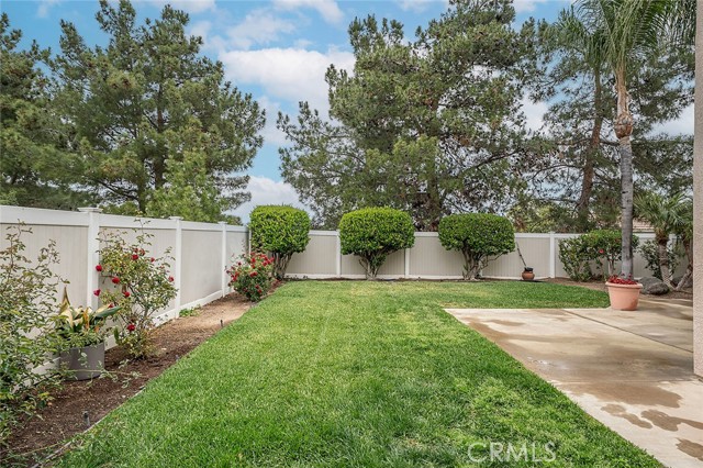 701 Black Oak Circle, Corona CA: https://media.crmls.org/medias/771013dd-63de-4f88-87a4-1fda1631ed02.jpg