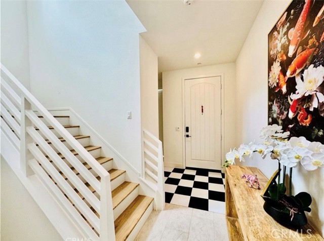 295 Autumn Way, Mission Viejo CA: https://media.crmls.org/medias/77105db9-8f31-4225-9541-c887ae9e346a.jpg