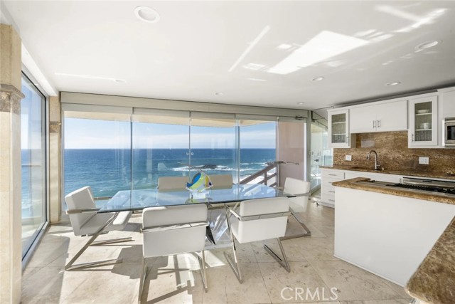 Detail Gallery Image 39 of 74 For 31877 Circle Drive, Laguna Beach,  CA 92651 - 3 Beds | 2 Baths