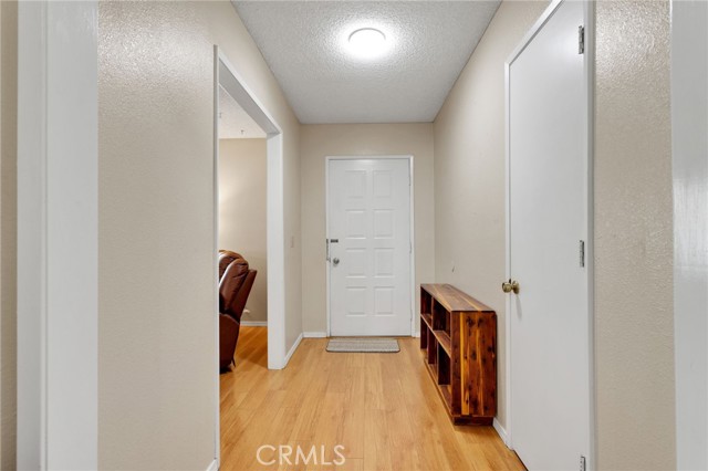 Detail Gallery Image 7 of 39 For 15192 Osage Rd, Apple Valley,  CA 92307 - 3 Beds | 2 Baths