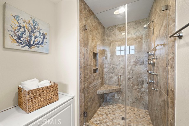 Detail Gallery Image 31 of 67 For 18817 Tomahawk Street, Fountain Valley,  CA 92708 - 5 Beds | 3 Baths