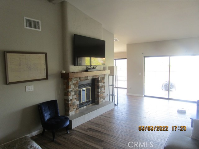 Detail Gallery Image 14 of 50 For 23050 Compass, Canyon Lake,  CA 92587 - 3 Beds | 2 Baths