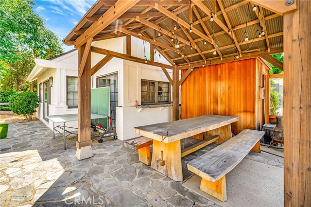 Detail Gallery Image 45 of 55 For 5441 Calvin Ave, Tarzana,  CA 91356 - 5 Beds | 5/1 Baths