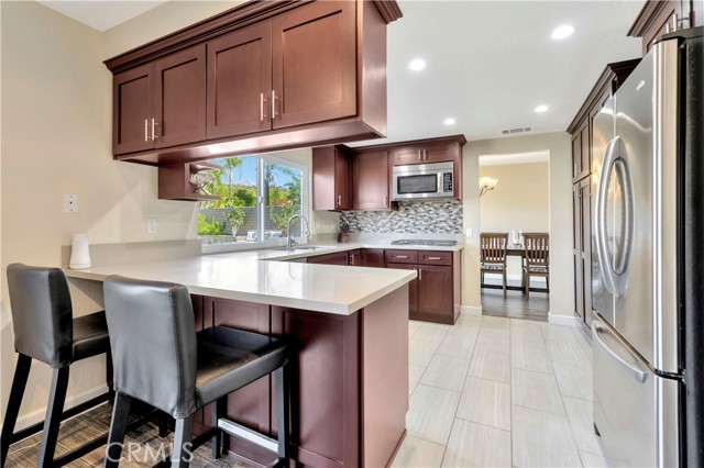 Breakfast bar in kitchen.