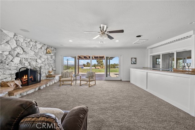 Detail Gallery Image 6 of 49 For 354 Westlake Dr, Palmdale,  CA 93551 - 5 Beds | 3 Baths