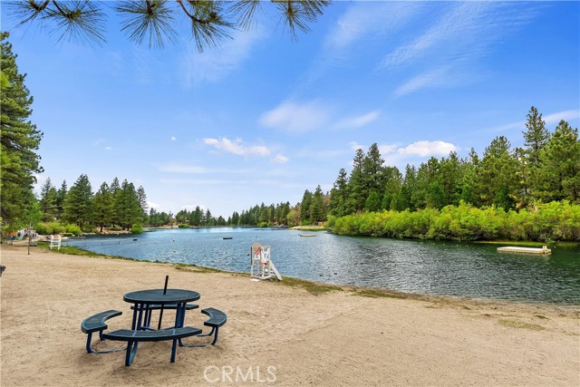 Detail Gallery Image 19 of 27 For 582 Beechnut Dr, Green Valley Lake,  CA 92341 - 2 Beds | 1/1 Baths